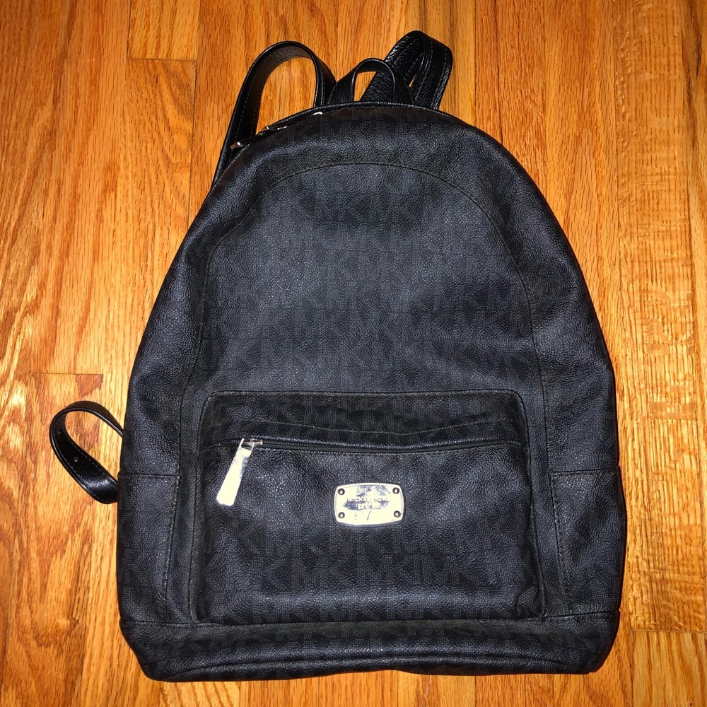 MICHAEL KORS Large Backpack, Black with MK Logo Design, EXCELLENT CONDITION